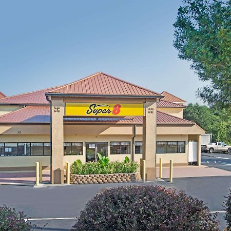 Super 8 By Wyndham Suwanee Hotel Luaran gambar