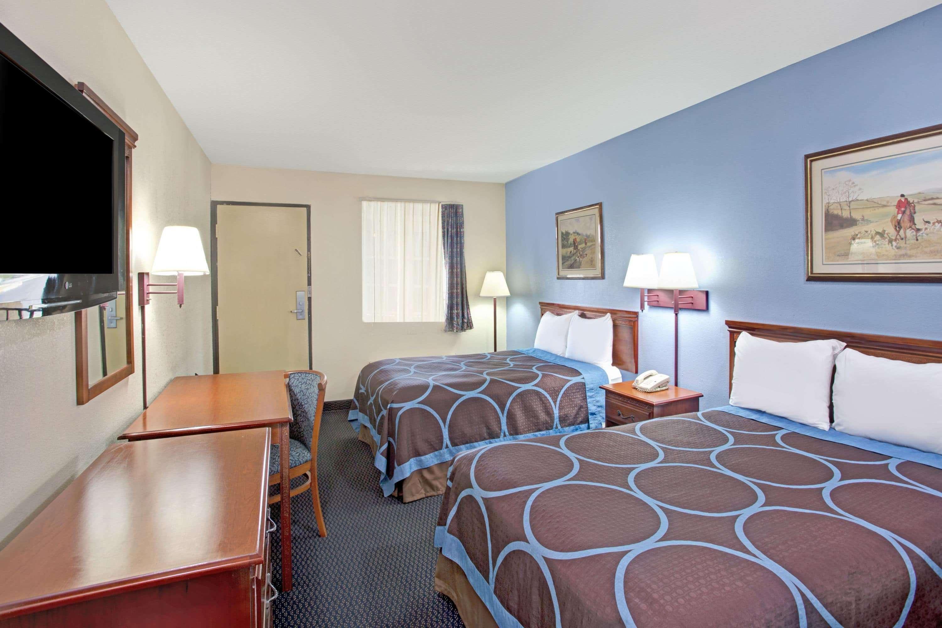 Super 8 By Wyndham Suwanee Hotel Luaran gambar