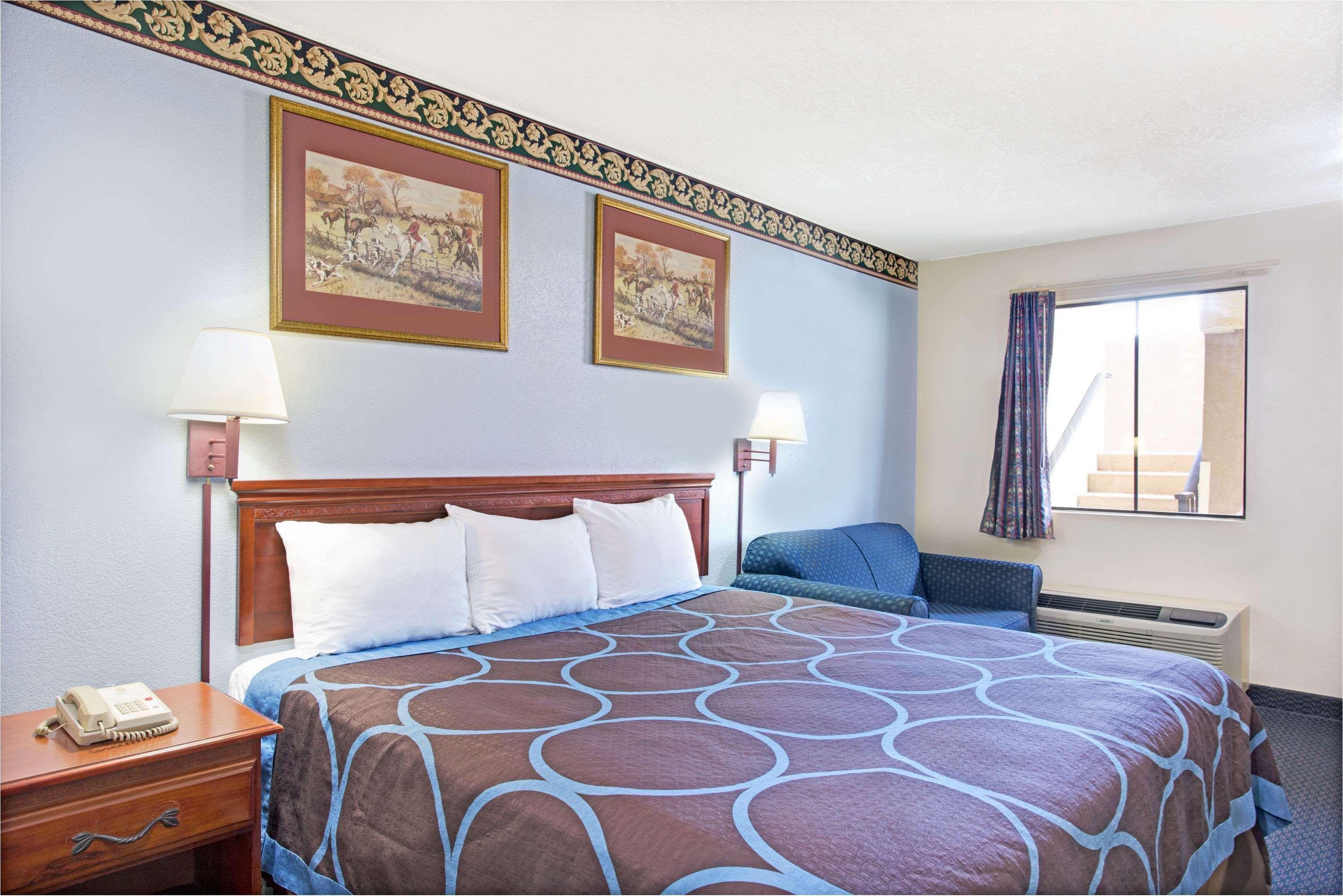 Super 8 By Wyndham Suwanee Hotel Luaran gambar