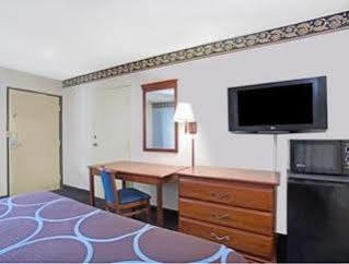 Super 8 By Wyndham Suwanee Hotel Luaran gambar